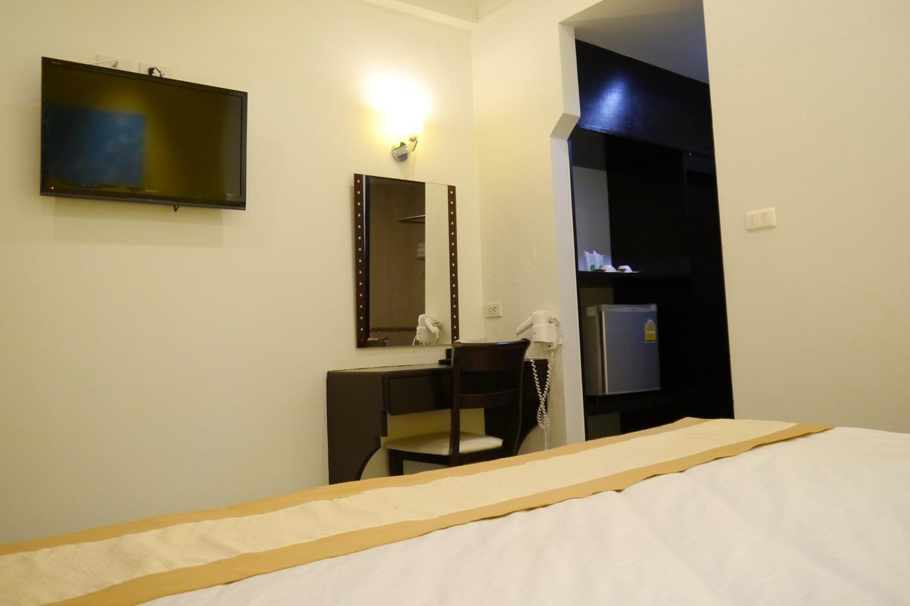 Lertnimit Hotel Chaiyaphum Εξωτερικό φωτογραφία