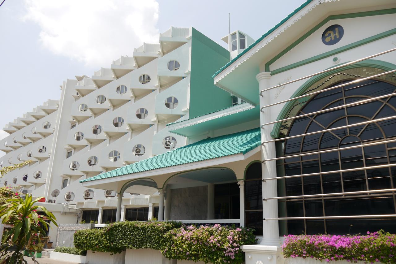 Lertnimit Hotel Chaiyaphum Εξωτερικό φωτογραφία